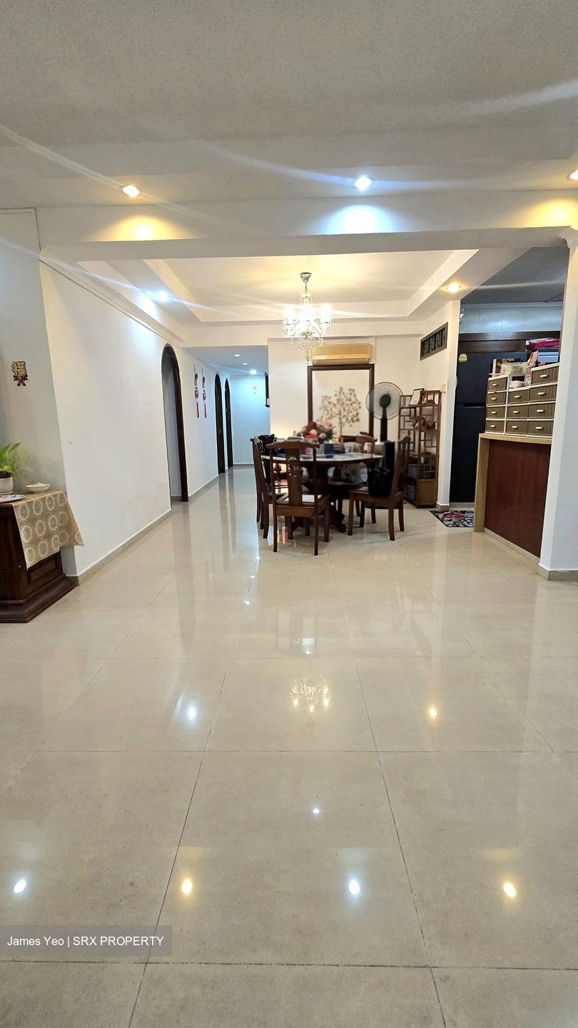 Blk 527 Pangshan Valley (Bukit Panjang), HDB Executive #582340371